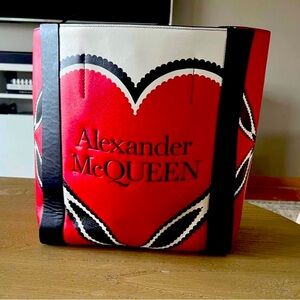 Alexander McQueen tote is in excellent like new condition. Hard to find.